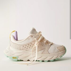 Stylish Cream Women's Sneakers